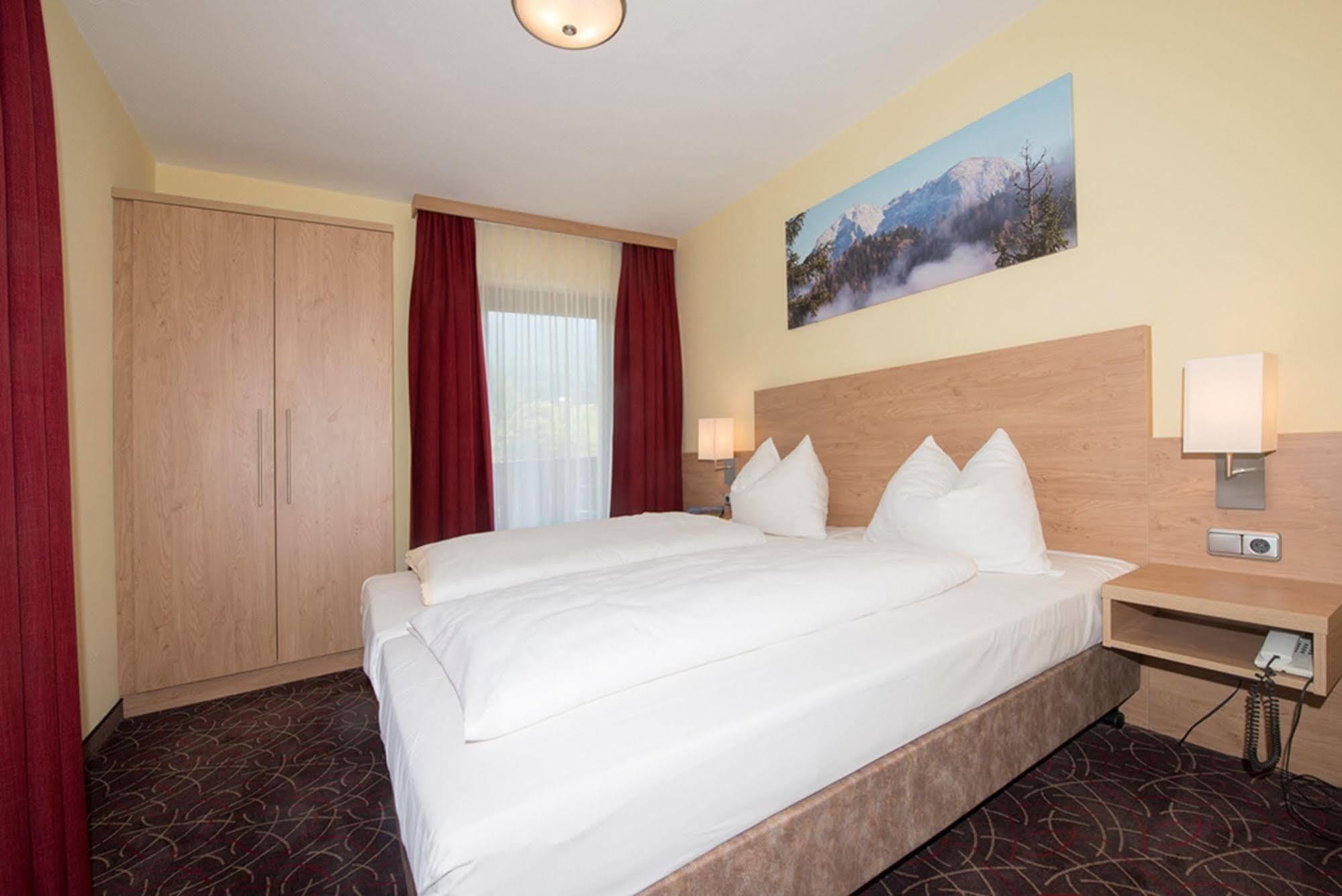 Alpen-Hotel Seimler Berchtesgaden Bagian luar foto